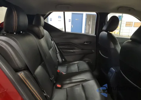 2021 Nissan Kicks Sr из США, поврежденный, VIN 3N1CP5DVXML477039